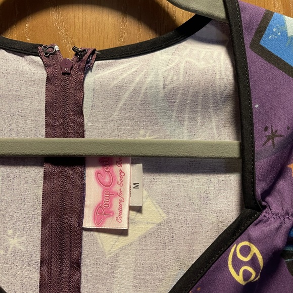 PUG Heidi Fortune Teller EUC - Picture 3 of 3